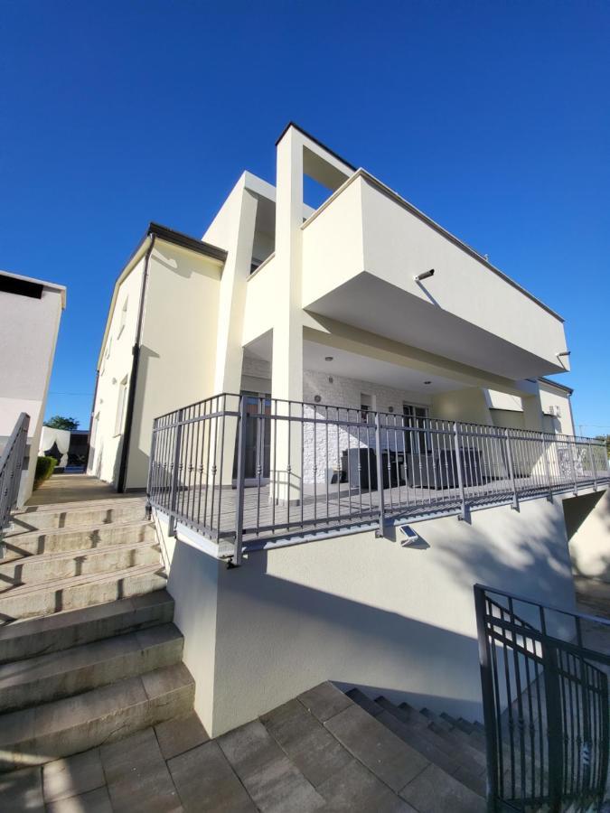 Villa Nemo Porec Ngoại thất bức ảnh